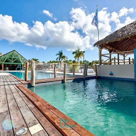 Manbana 333 Otel Folle Anse Dış mekan fotoğraf